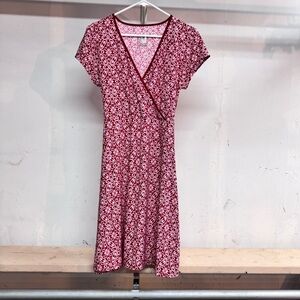 NYC red white design dress size xL in good conditin